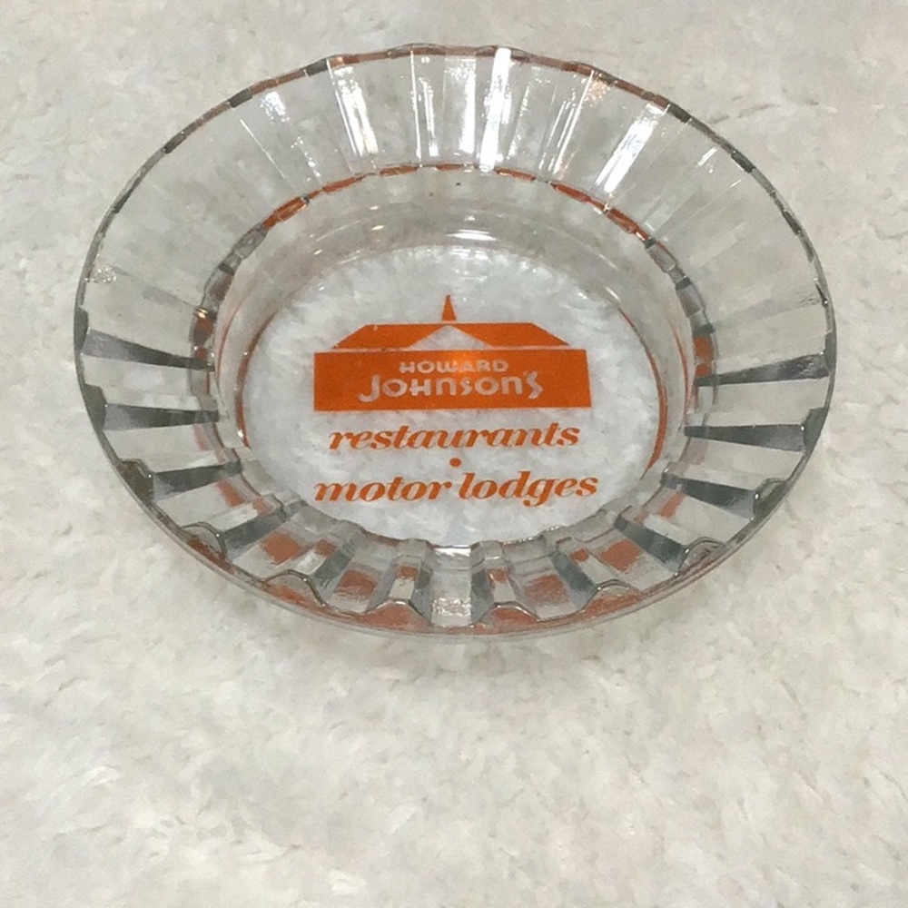 Vintage Howard Johnson’s Ash Tray